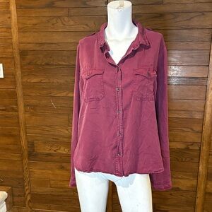 Universal Thread Deep Plum Button-Front Long Sleeve Shirt